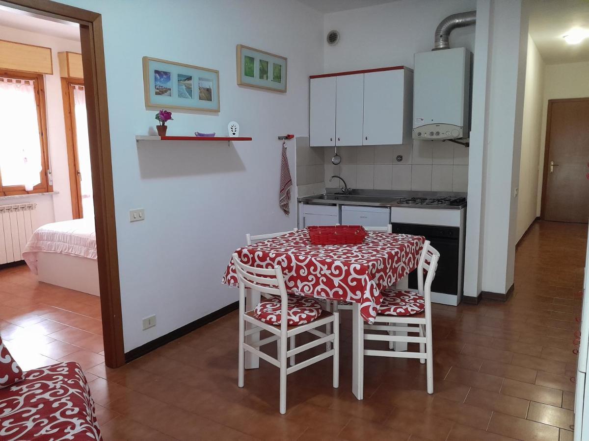 Апартаменты Tra Cinque Terre E Versilia Маринелла-ди-Сарцана Экстерьер фото